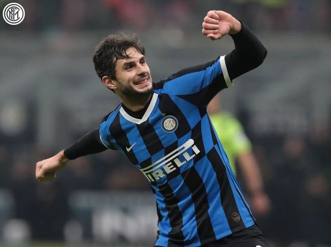 南宫28官方网站-多伦多猛龙内部会议纪要流出：赛后刷新队史纪录，欧冠使命明确，资深球员宣示担当的简单介绍