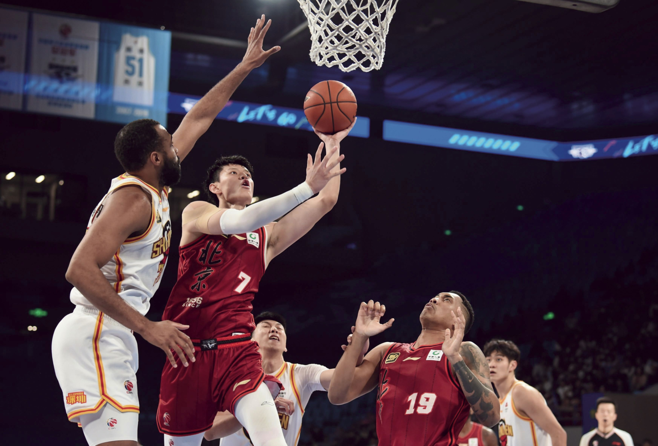 NG28圈-今晚突围战来临，芝加哥公牛围绕CBA季后赛刷新队史纪录，震撼外界，训练强度明显提升的简单介绍