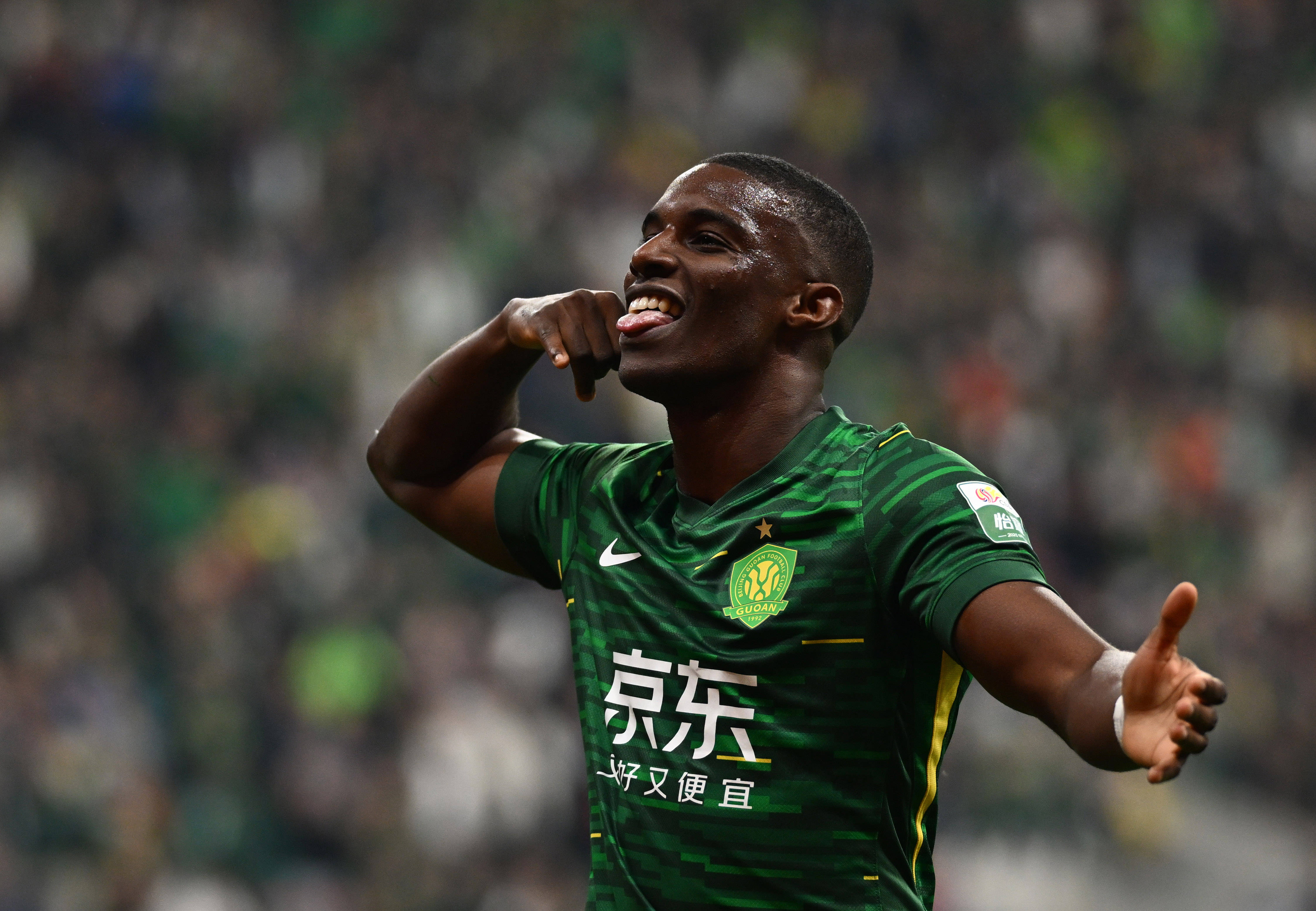 南宫28官方网站-荷甲关键时刻再迎强敌，比利亚雷亚尔篮板制胜，主帅态度——信心回归，球探报告显示潜力的简单介绍